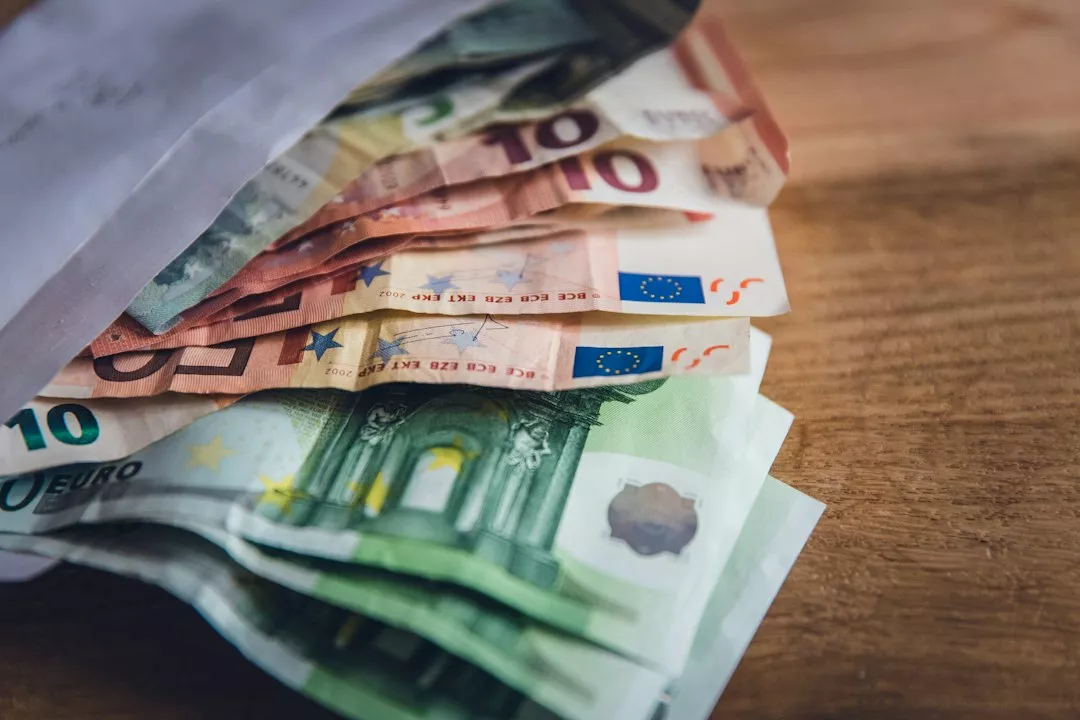 IBAN Tedesco, Austriaco e Svizzero: Come Funzionano i Bonifici Transfrontalieri e SEPA