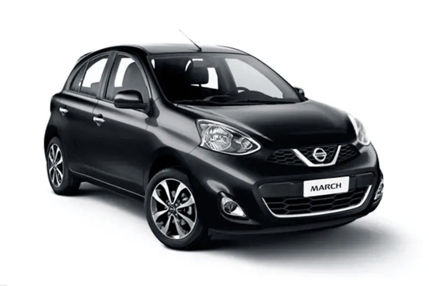Carro compacto Nissan March na cor preta, posicionado em fundo branco.